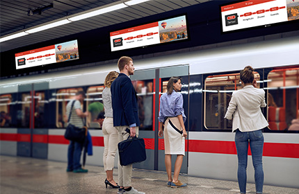 DS49PMB 49吋 長條形旅客資訊系統液晶顯示器於月台應用情境_手機版